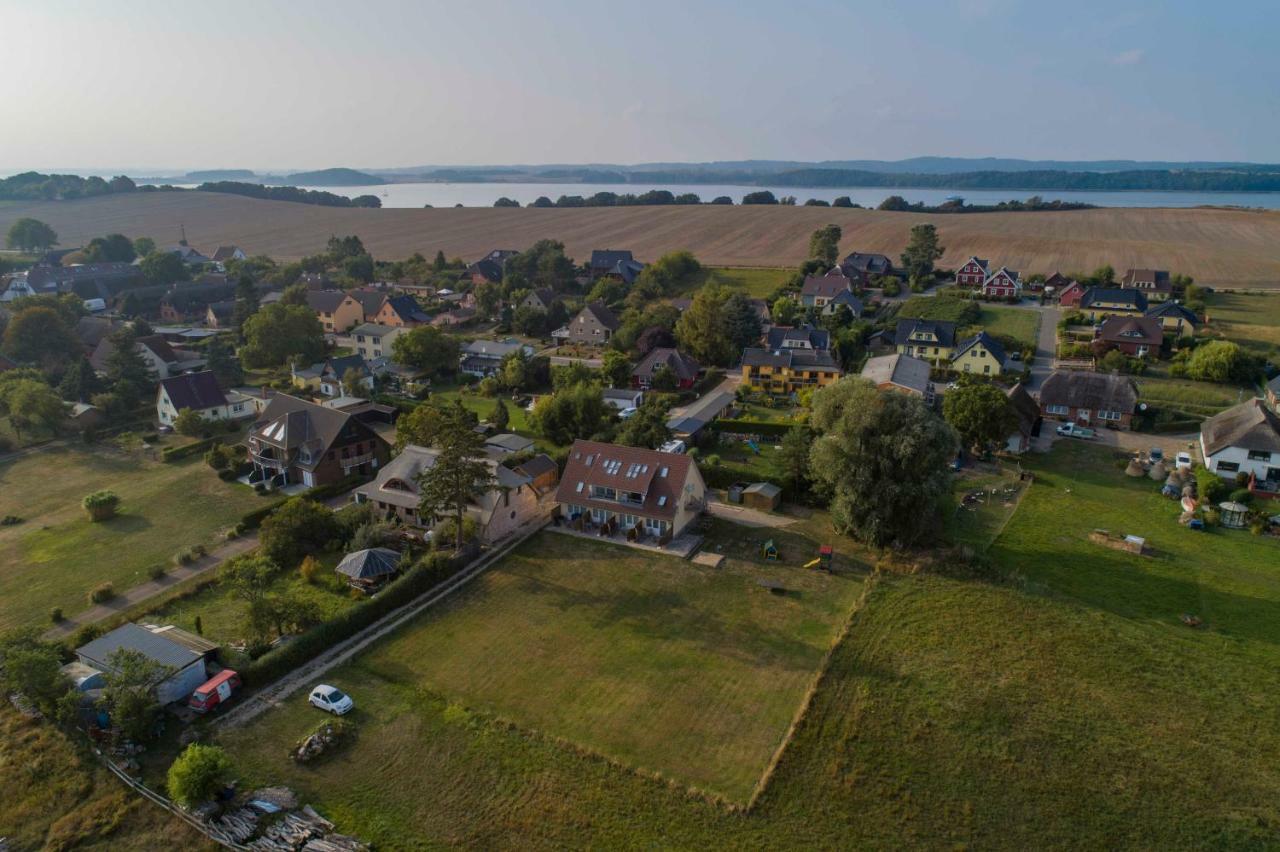 Haus Inselperle Mit Blick Auf Den Bodden Apartment Alt Reddevitz Bagian luar foto